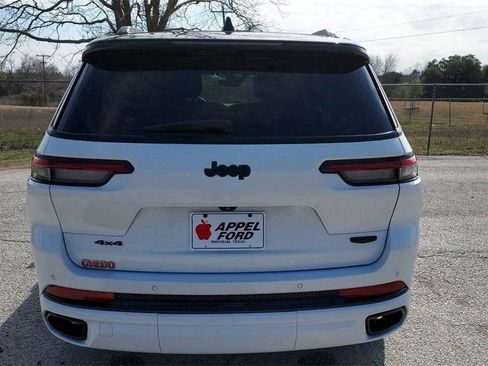 Used 2023 Jeep Grand Cherokee L Summit w/ High Altitude Package image 4