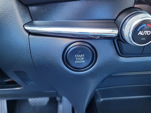 Used 2024 MAZDA CX-30 AWD 2.5 S w/ Preferred Package image 17