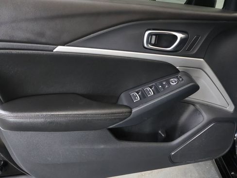Used 2025 Acura Integra FWD image 16