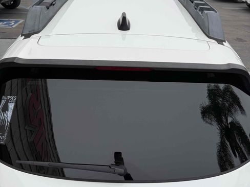 Used 2016 Subaru Outback 2.5i Limited image 10