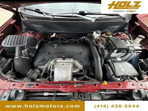 Certified 2019 Chevrolet Equinox LT w/ LT True North Edition image 30