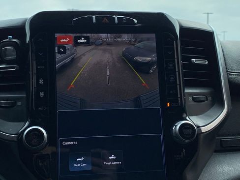 Used 2023 RAM 2500 Laramie w/ Night Edition image 11