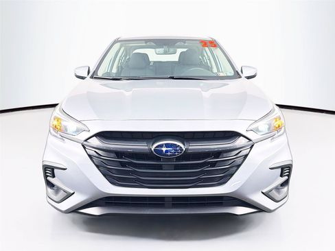 Used 2025 Subaru Legacy Premium AWD/4WD image 6