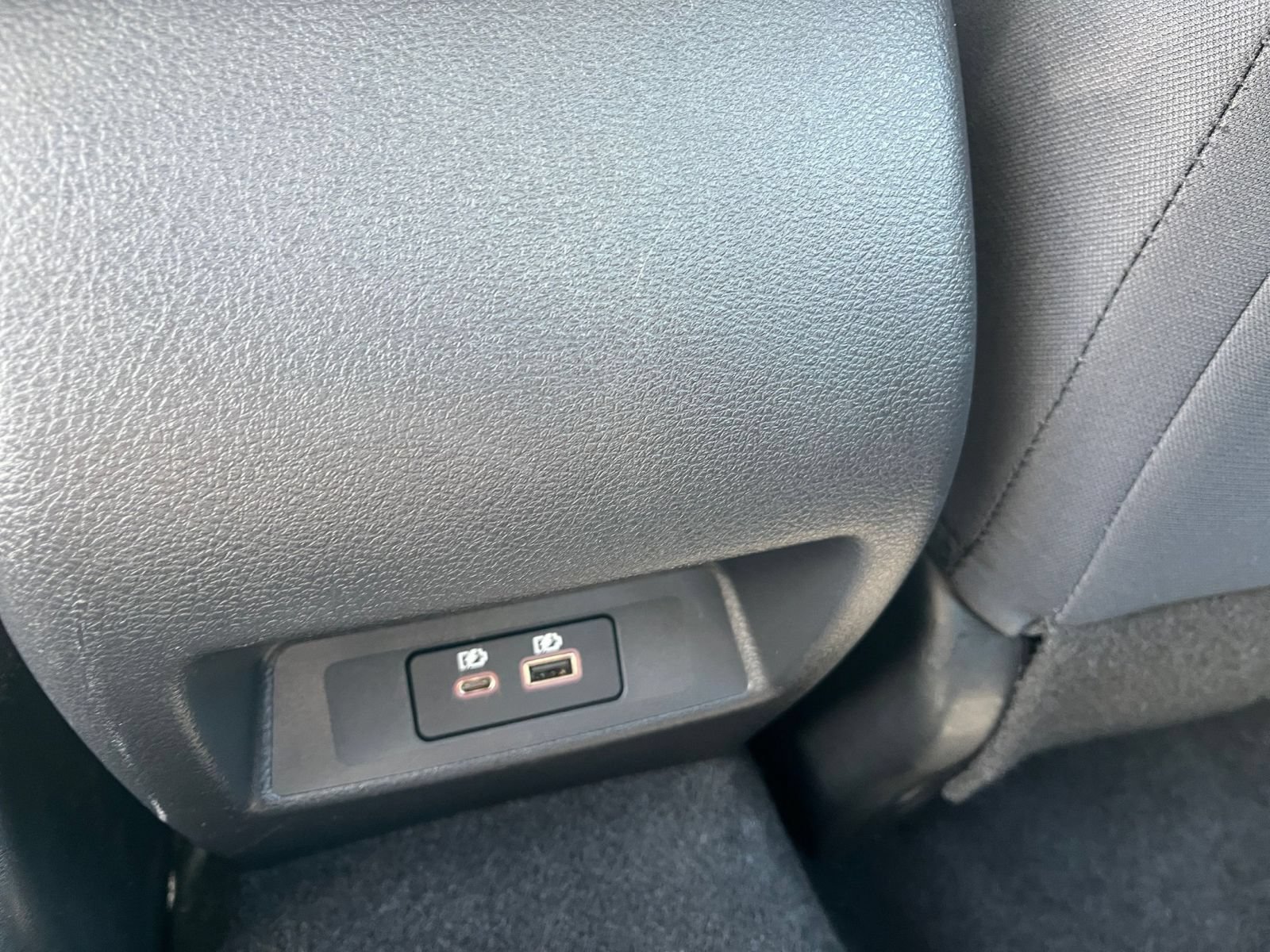 Used 2025 Nissan Altima 2.5 SV FWD image 22
