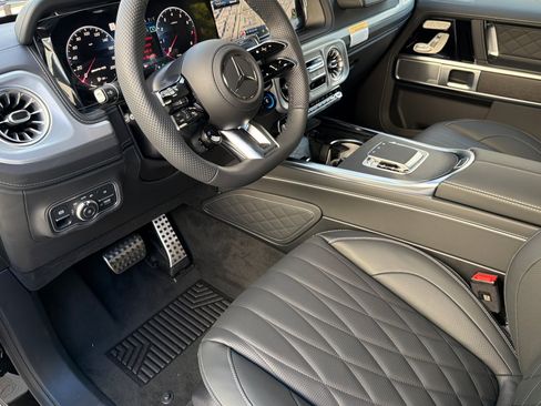 New 2026 Mercedes-Benz G 63 AMG 4MATIC image 9
