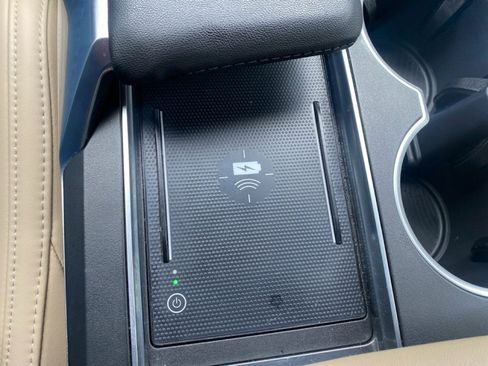 Used 2024 Acura MDX SH-AWD w/ Technology Package image 23