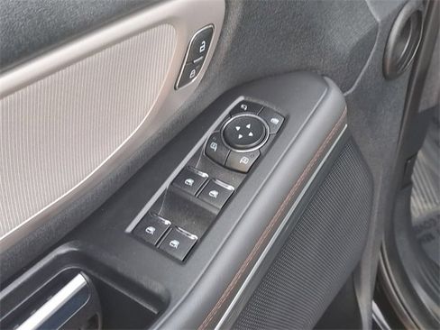 Certified 2025 Ford Expedition Active image 22