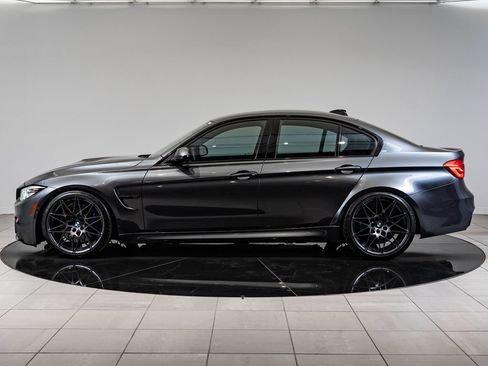 Used 2018 BMW M3 RWD image 5