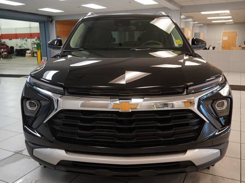 Used 2024 Chevrolet TrailBlazer LT AWD/4WD image 15