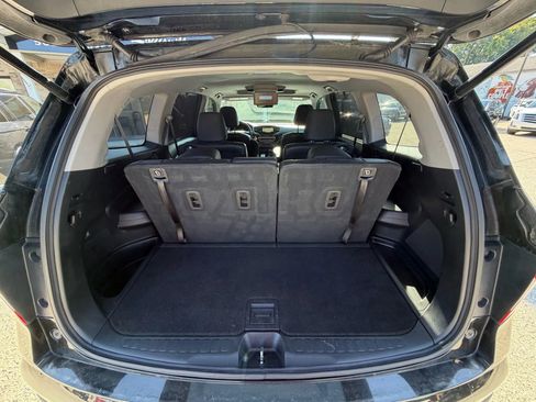 Used 2019 Honda Pilot Touring image 37