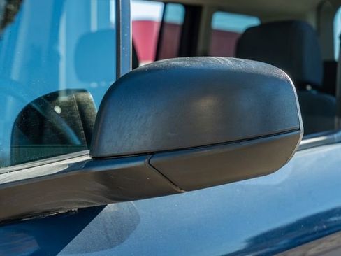 Used 2017 Ford Transit Connect XLT image 10