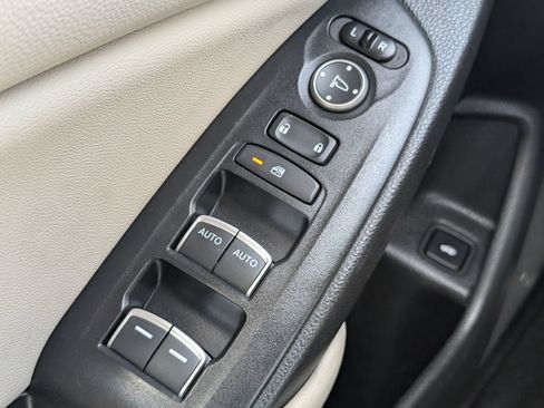 Used 2020 Honda Accord LX image 10