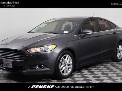 Used 2016 Ford Fusion SE