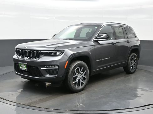 New 2025 Jeep Grand Cherokee Limited image 2