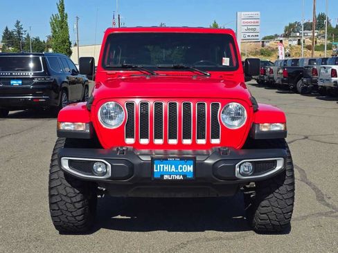 Used 2020 Jeep Wrangler Unlimited Sahara AWD/4WD image 8