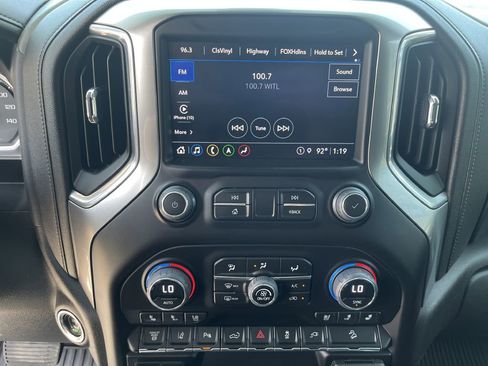 Used 2023 Chevrolet Silverado 2500 LTZ w/ LTZ Texas Edition AWD/4WD image 28