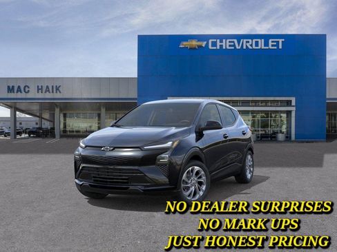 New 2027 Chevrolet Bolt LT w/ Comfort Package FWD image 8