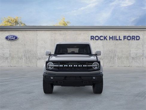 New 2026 Ford Bronco Outer Banks image 6