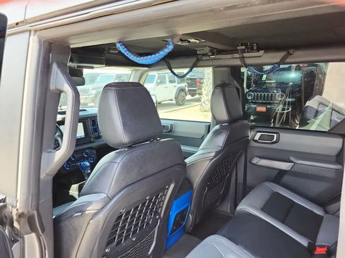 Used 2023 Ford Bronco Black Diamond AWD/4WD image 20
