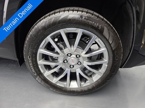 Used 2026 GMC Terrain Denali AWD/4WD image 17