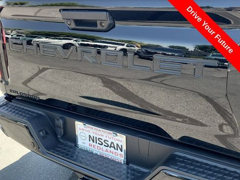 Used 2026 Chevrolet Colorado Trail Boss AWD/4WD image 28