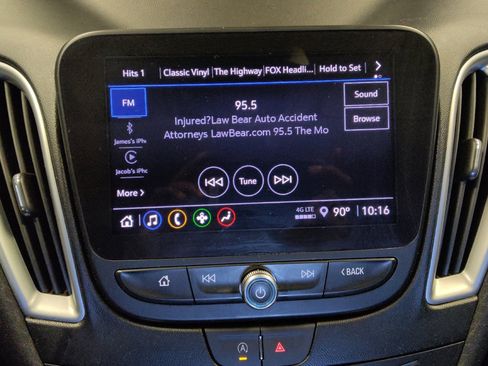 Used 2023 Chevrolet Malibu LT FWD image 25