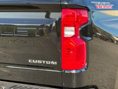 Certified 2023 Chevrolet Silverado 1500 Custom Trail Boss AWD/4WD image 32