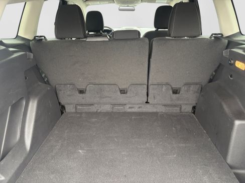 Used 2018 Ford Escape SE w/ SE Sync 3 Package FWD image 14