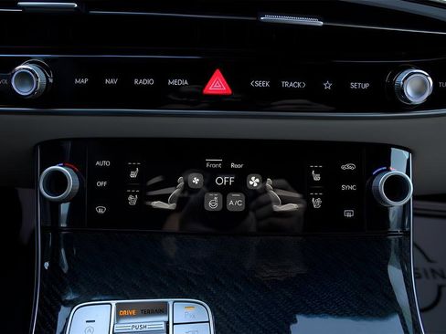 New 2026 Genesis GV70 3.5T Sport Prestige AWD/4WD image 17