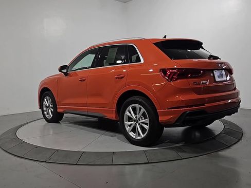 Used 2024 Audi Q3 2.0T Premium Plus w/ Premium Plus Package AWD/4WD image 3