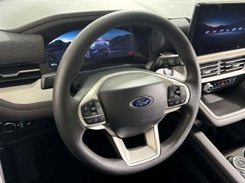 New 2026 Ford Explorer Active AWD/4WD image 21