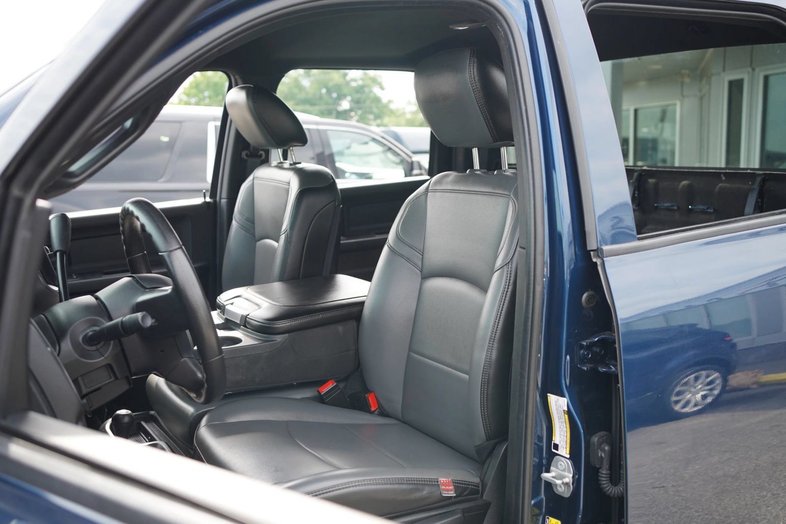 Used 2022 RAM 3500 Tradesman AWD/4WD image 12