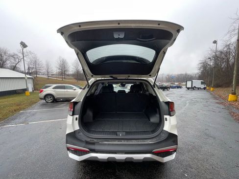 Used 2023 Kia Sportage EX image 15