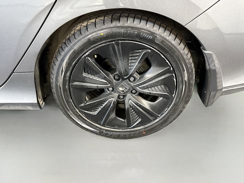 Used 2018 Honda Civic EX image 37