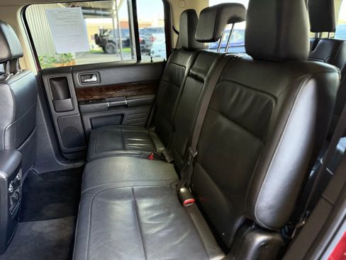 Used 2019 Ford Flex Limited image 16