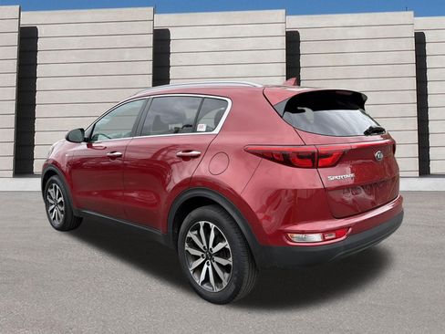 Used 2017 Kia Sportage EX AWD/4WD image 3