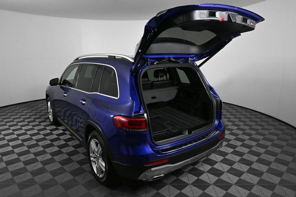 Certified 2021 Mercedes-Benz GLB 250 4MATIC image 31