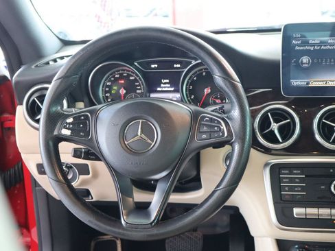 Used 2018 Mercedes-Benz CLA 250 image 18