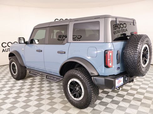Used 2022 Ford Bronco Big Bend w/ Sasquatch Package AWD/4WD image 21