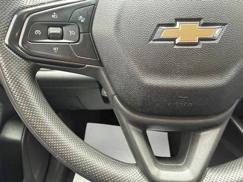 Used 2024 Chevrolet Trax LS w/ LS Convenience Package FWD image 15