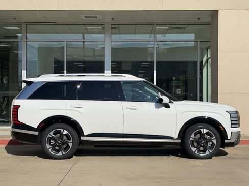 New 2026 Hyundai Palisade Limited image 3