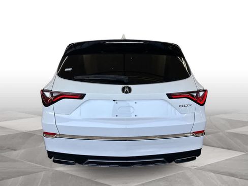 Used 2025 Acura MDX FWD image 7