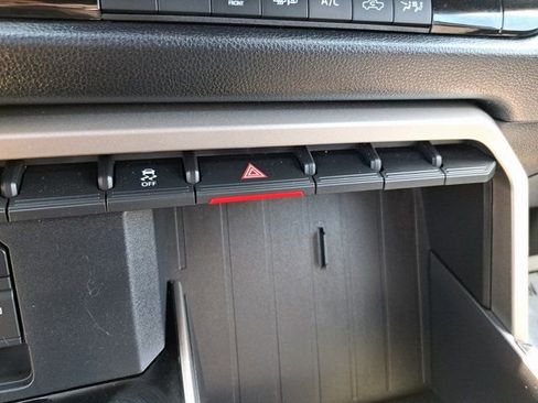 Used 2026 Toyota Tundra SR5 AWD/4WD image 19