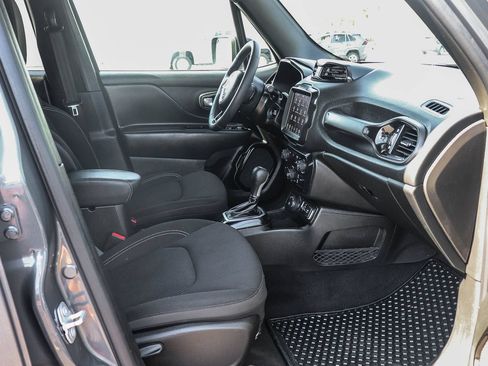 Used 2022 Jeep Renegade Altitude AWD/4WD image 20