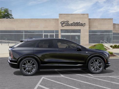 New 2026 Cadillac Optiq Sport 2 image 5