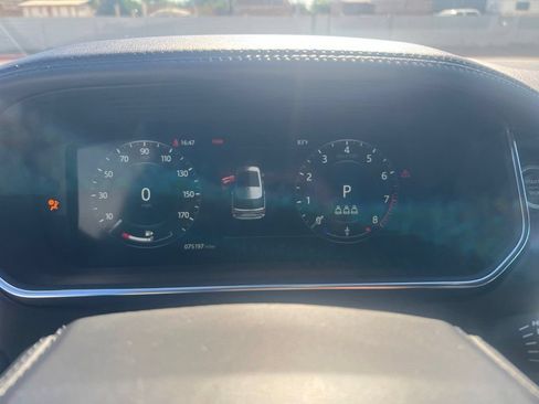 Used 2019 Land Rover Range Rover Supercharged AWD/4WD image 4