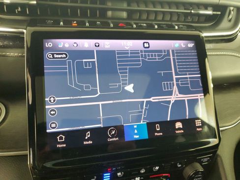 Used 2023 Jeep Grand Cherokee L Overland w/ Trailer Tow Group (B) image 20