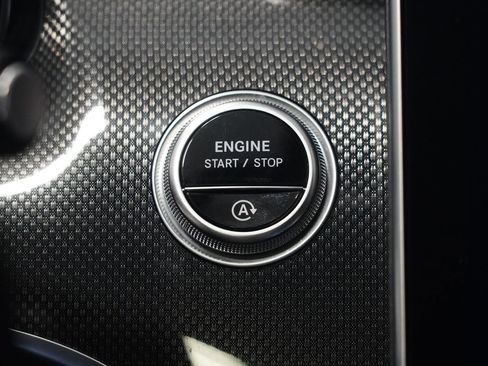 Used 2023 Mercedes-Benz C 300 4MATIC Sedan image 21