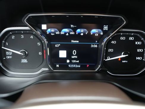 Used 2021 GMC Yukon XL Denali w/ Denali Premium Package AWD/4WD image 31