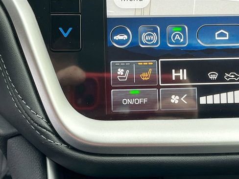 Used 2025 Subaru Outback Touring AWD/4WD image 21